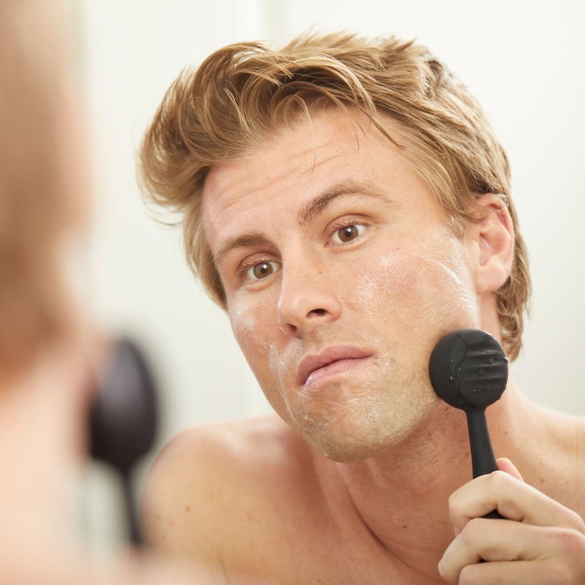 Diva - Dispositivo de limpieza facial PMD Clean