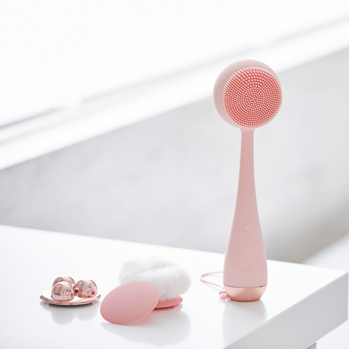 Dispositivo avanzado de limpieza y exfoliación corporal PMD Clean Body